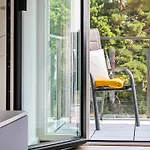 Prora - Mit Balkon, Meerblick Und Waschmaschine - Oase * 빈츠